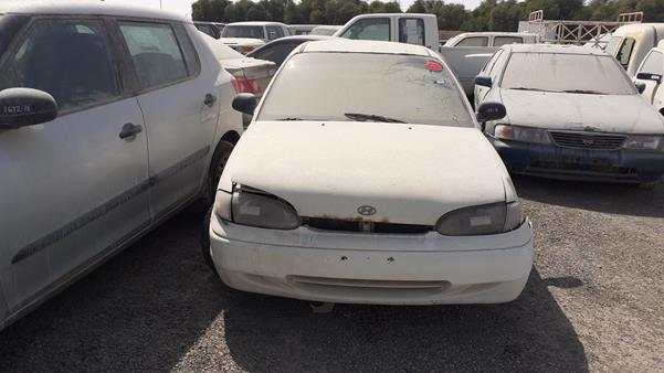 HYUNDAI ACCENT 1996 kmhva21lptu139646