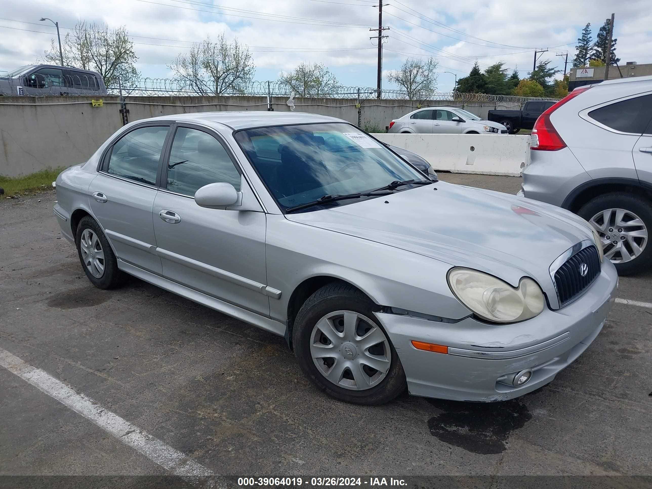 HYUNDAI SONATA 2004 kmhwf25s34a055357