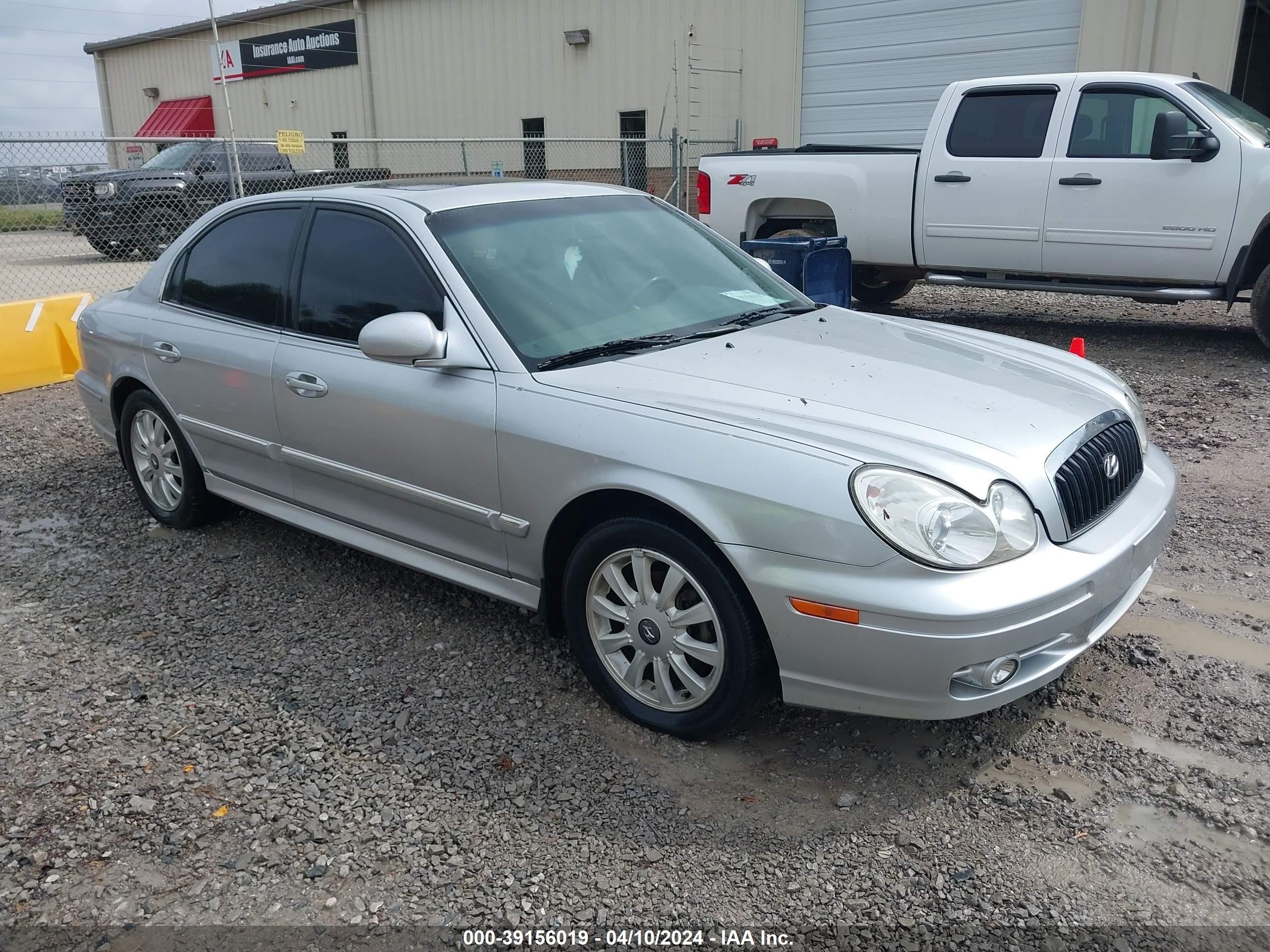 HYUNDAI SONATA 2004 kmhwf35h14a034419