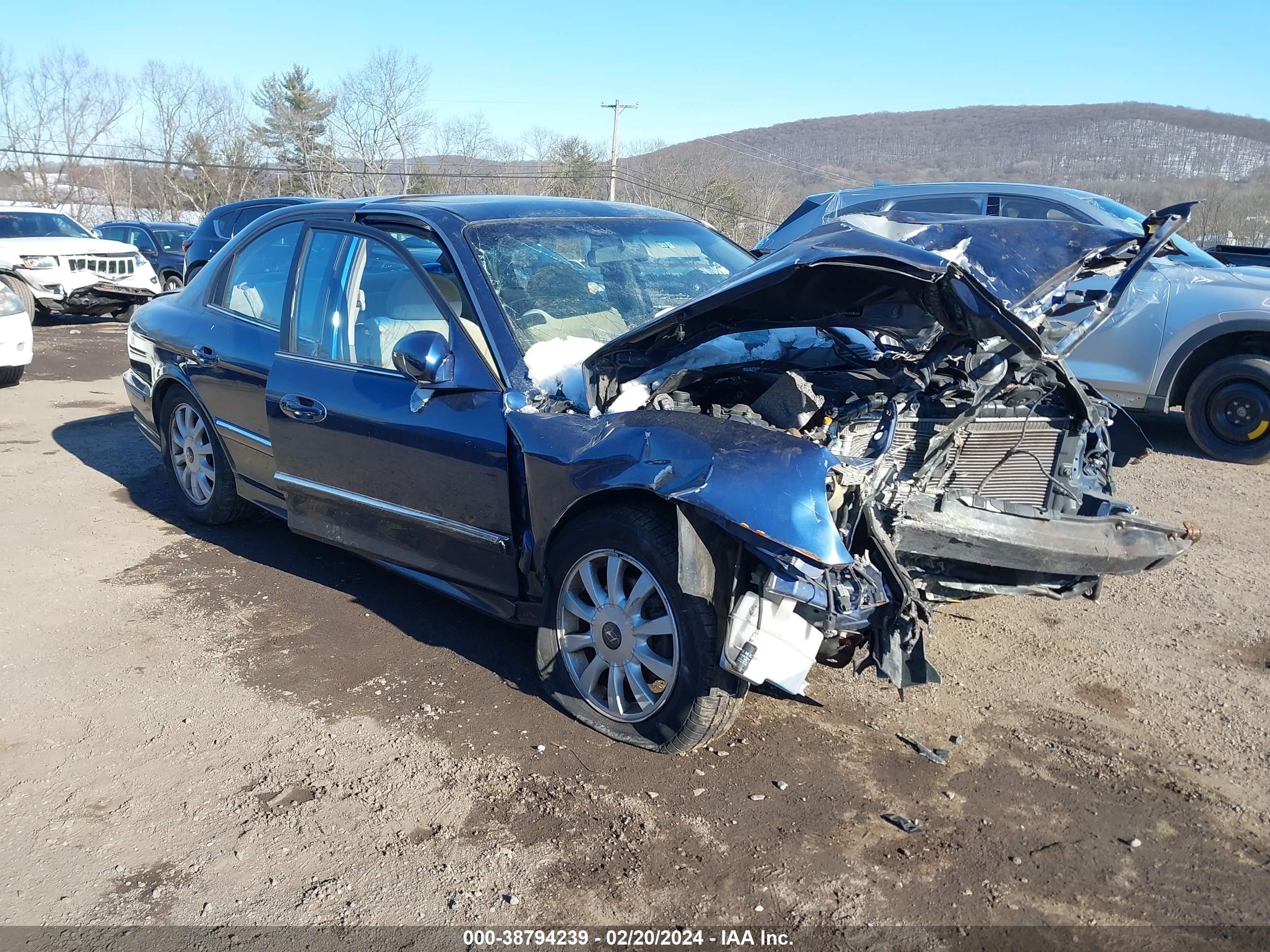 HYUNDAI SONATA 2004 kmhwf35h44a084070