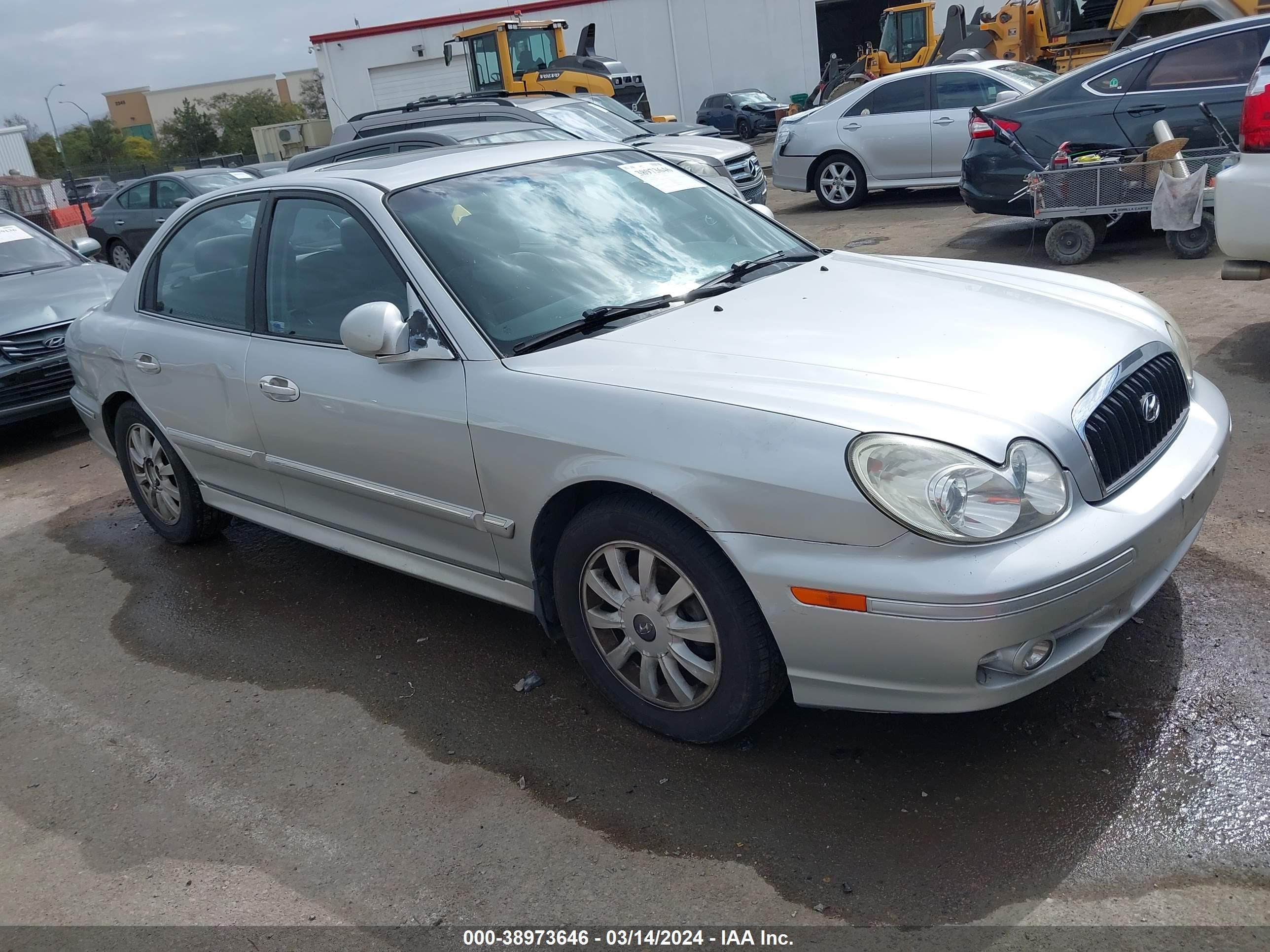 HYUNDAI SONATA 2005 kmhwf35h65a118513