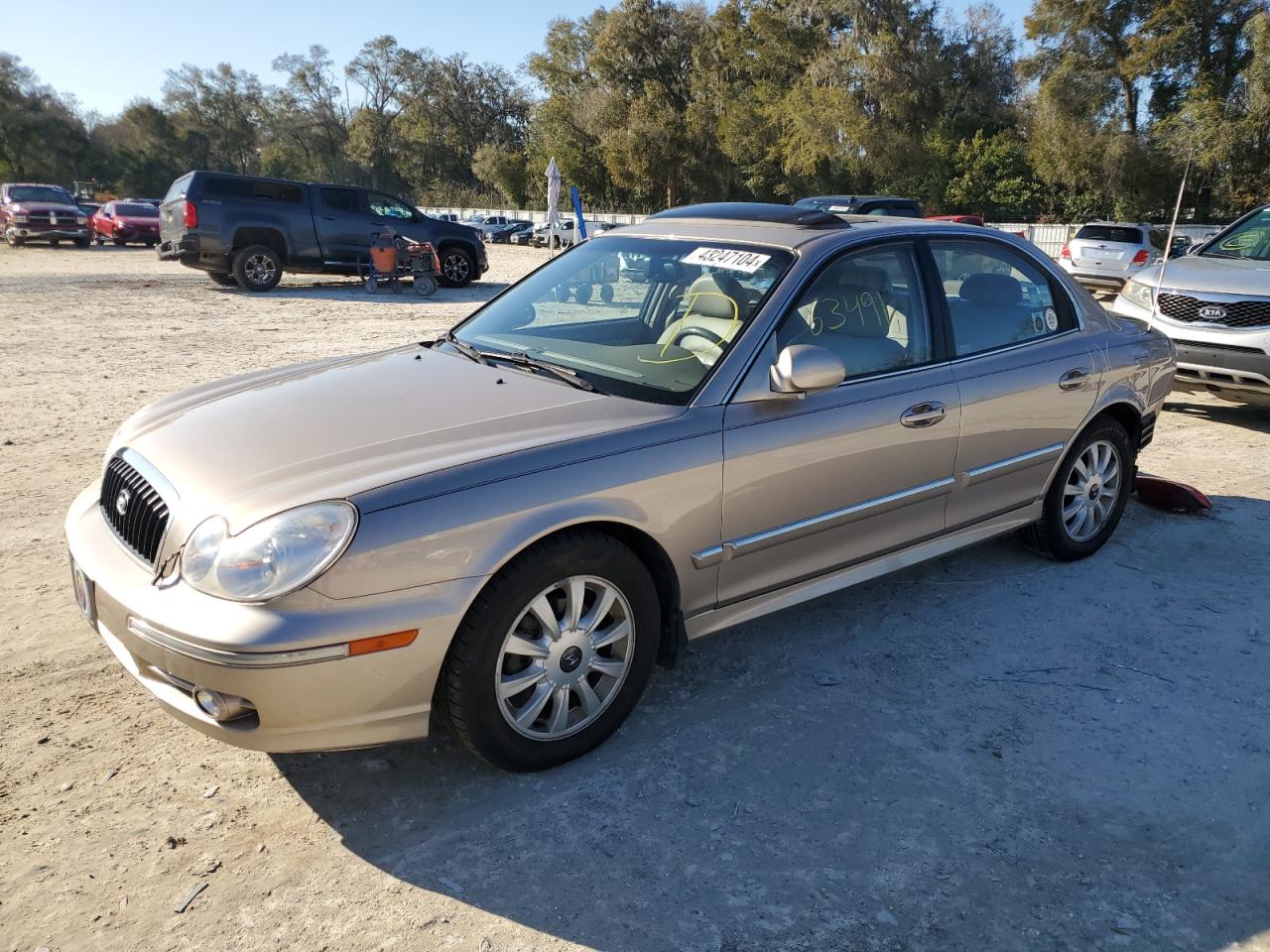 HYUNDAI SONATA 2005 kmhwf35h85a208830