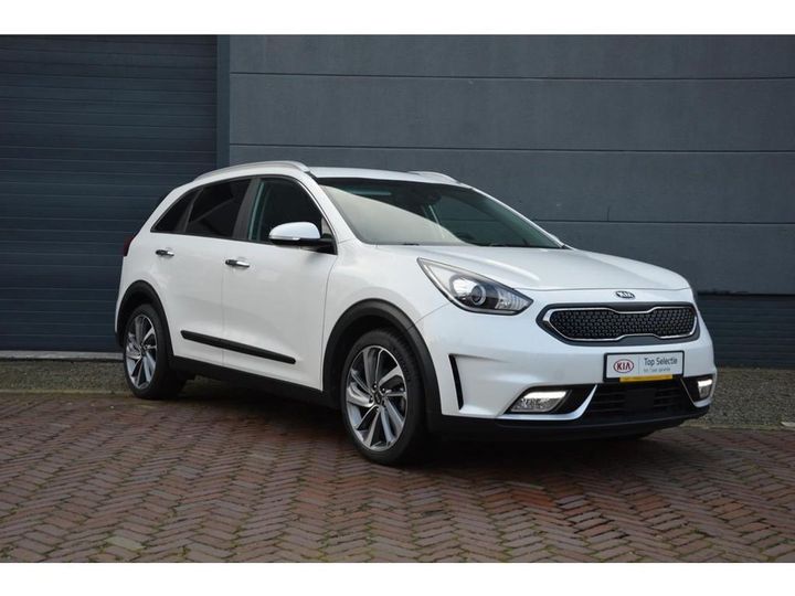 KIA NIRO 2016 knacc81cgh5008241