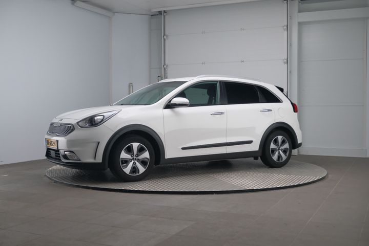 KIA NIRO 2017 knacc81cgh5026430