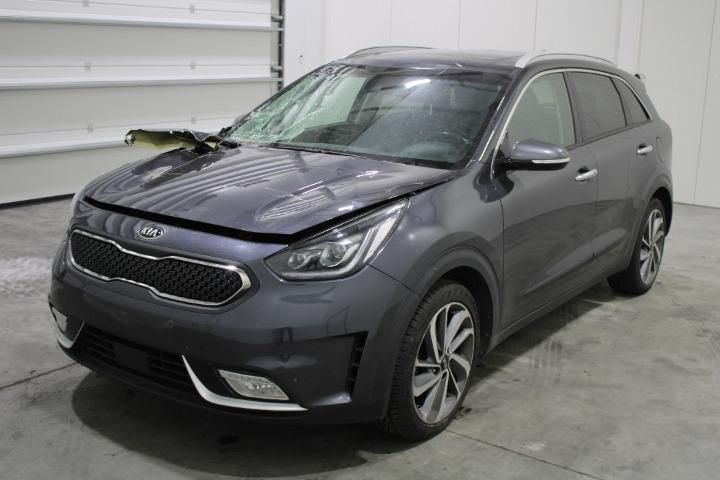 KIA NIRO SUV 2018 knacc81cgj5137818