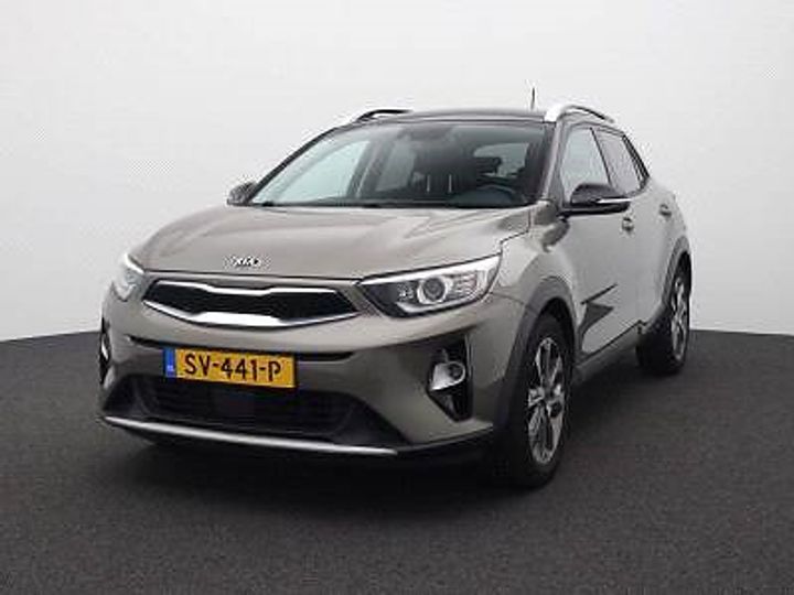 KIA STONIC 2018 knad6811aj6131743