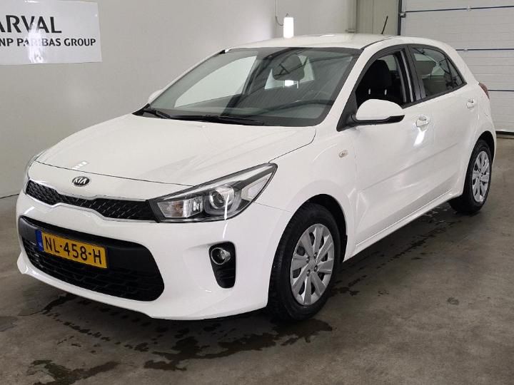 KIA RIO 2017 knada511ah6014642