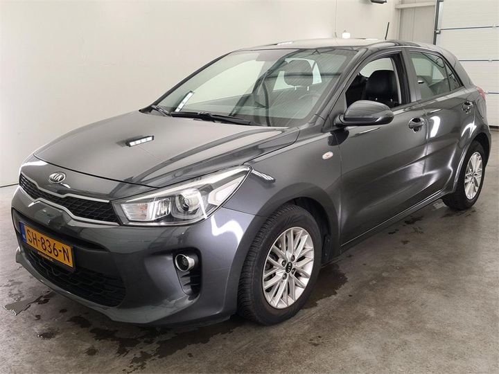 KIA RIO 2018 knada511aj6138191