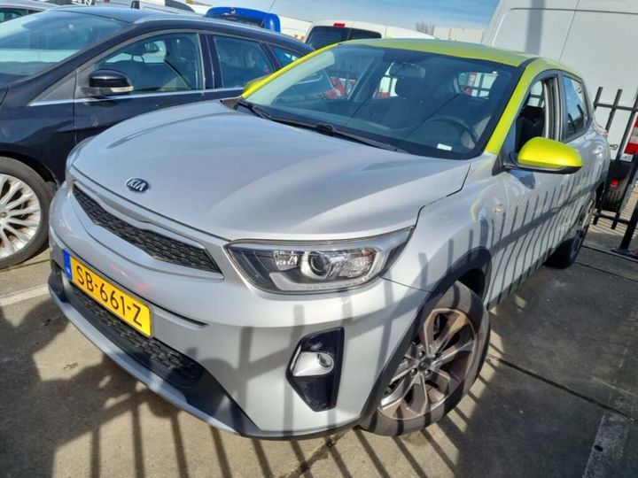 KIA STONIC 2018 knada811aj6100554