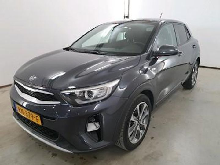 KIA STONIC 2018 knada811aj6109546