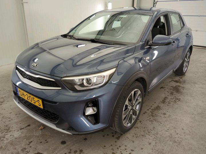 KIA STONIC 2018 knada811aj6144931