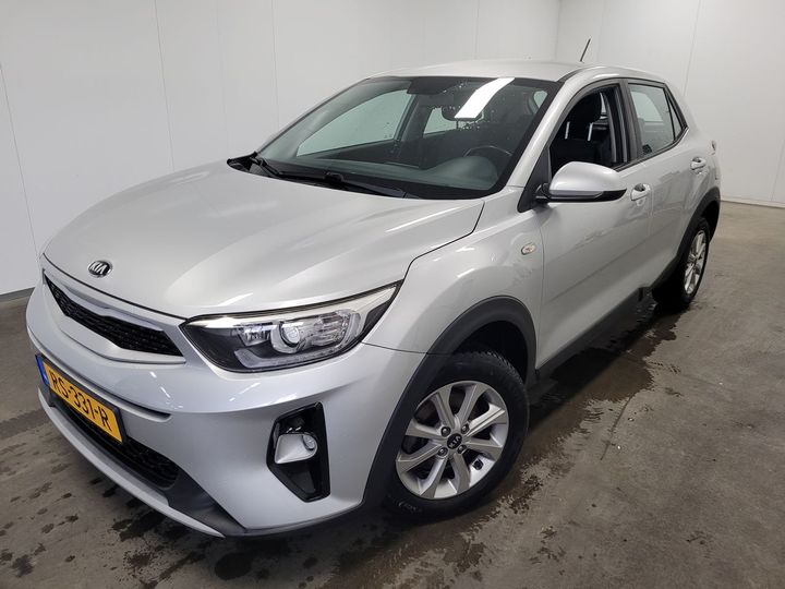 KIA STONIC 2018 knada812aj6075431