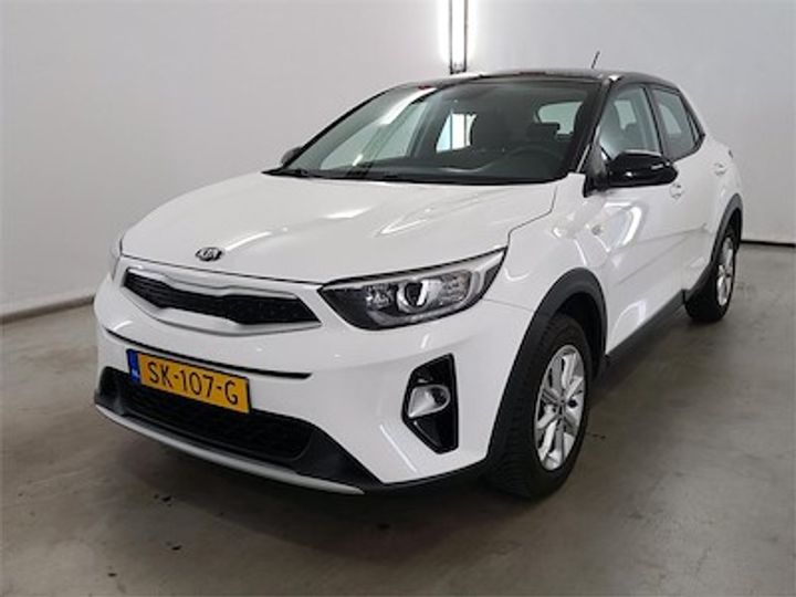 KIA STONIC 2018 knada812aj6146865