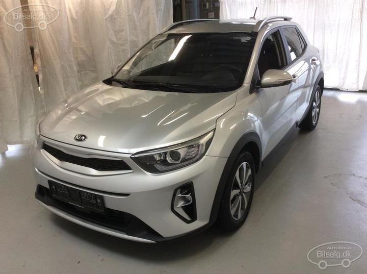 KIA STONIC SUV 2021 knada817gm6544916