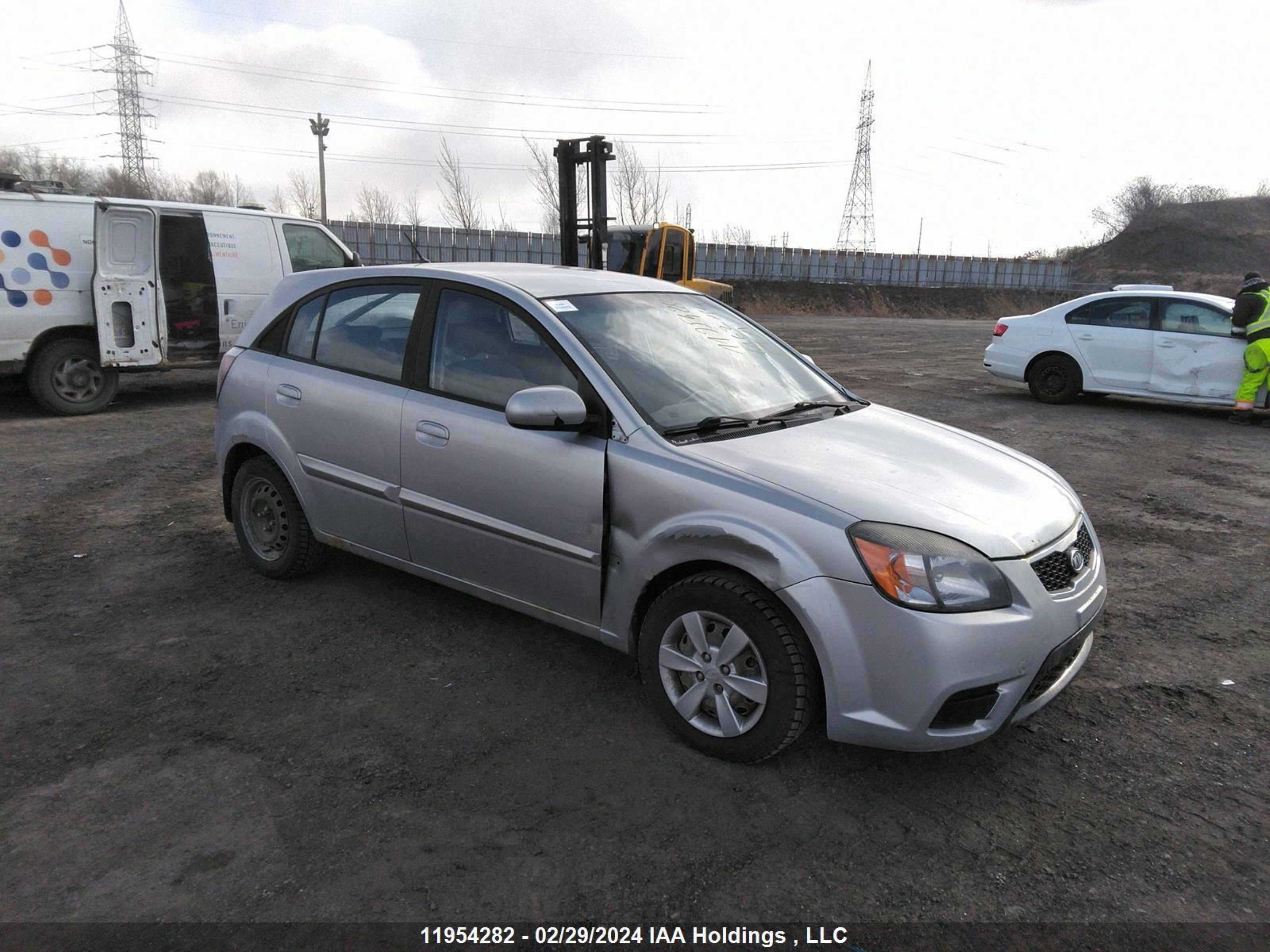 KIA RIO 2010 knadh5b34a6616214