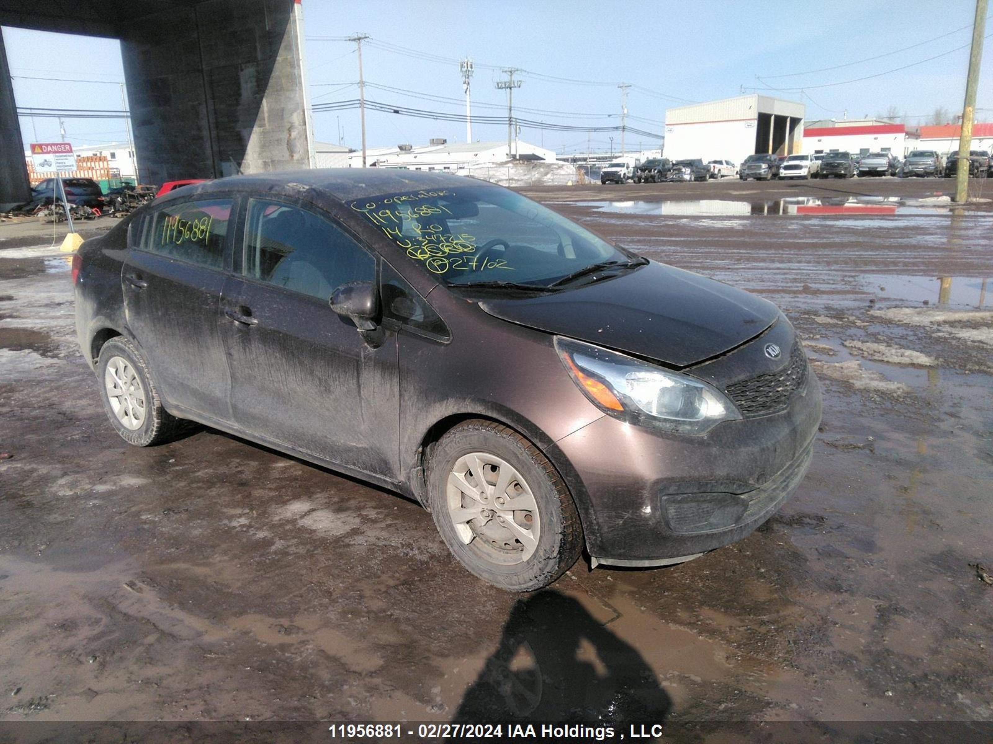 KIA RIO 2014 knadm4a31e6347215