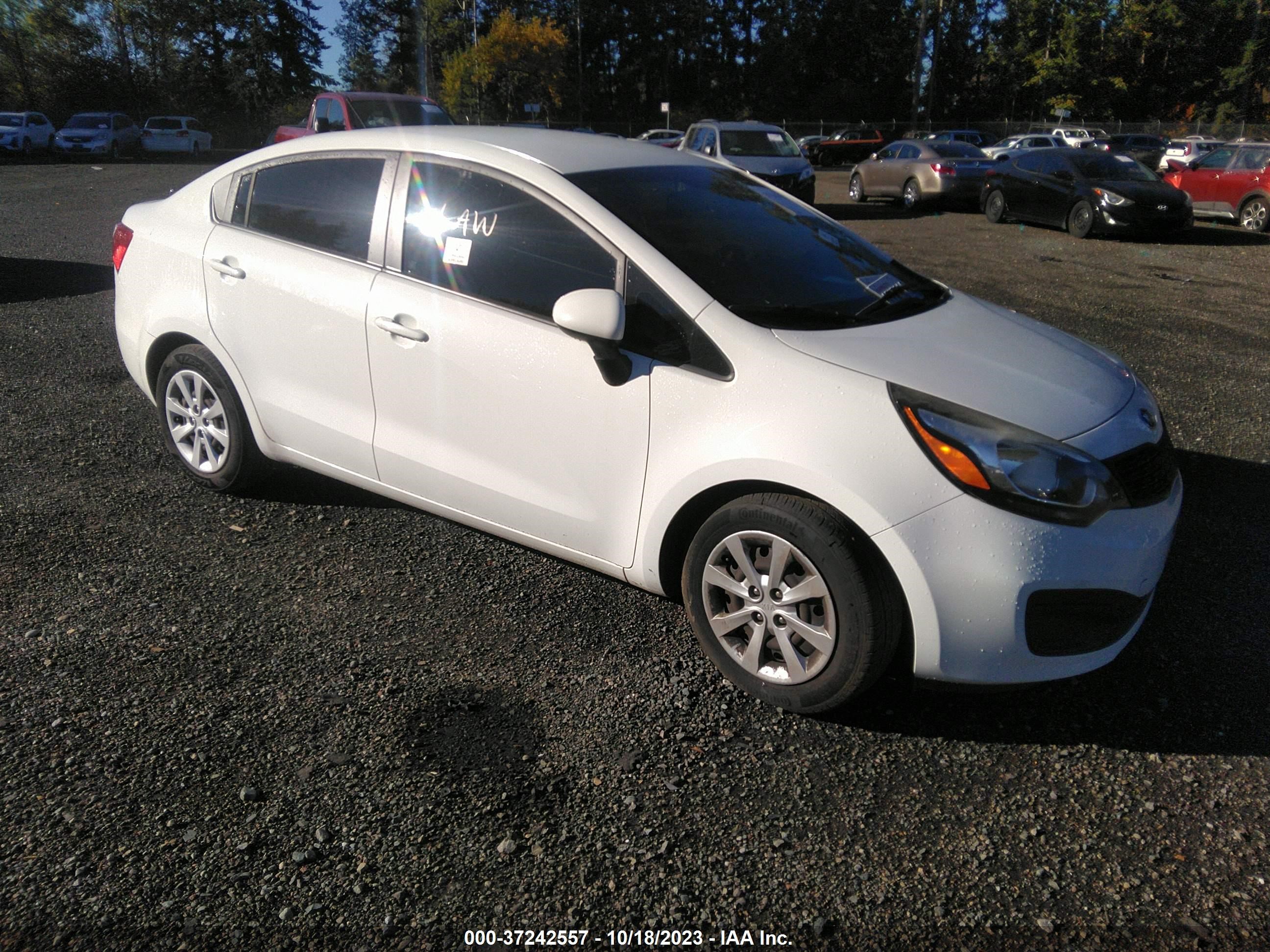 KIA RIO 2015 knadm4a31f6469932