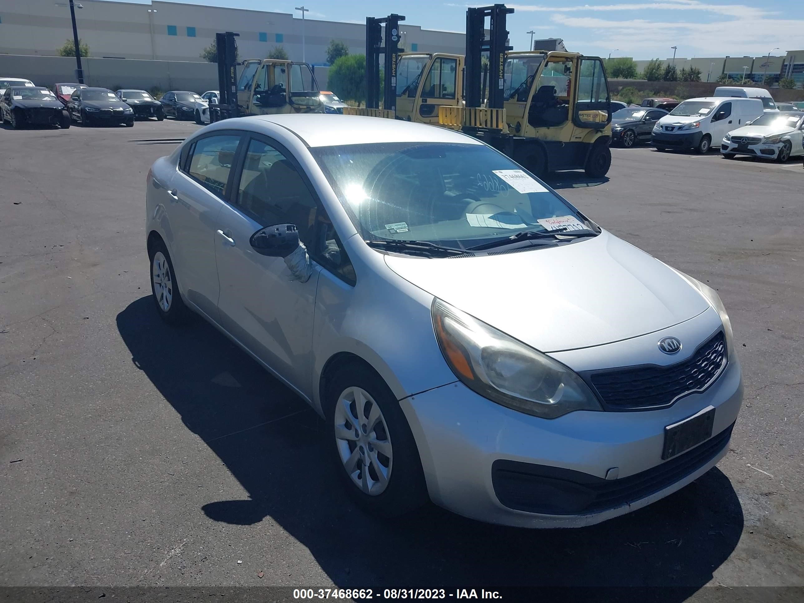 KIA RIO 2013 knadm4a33d6136483