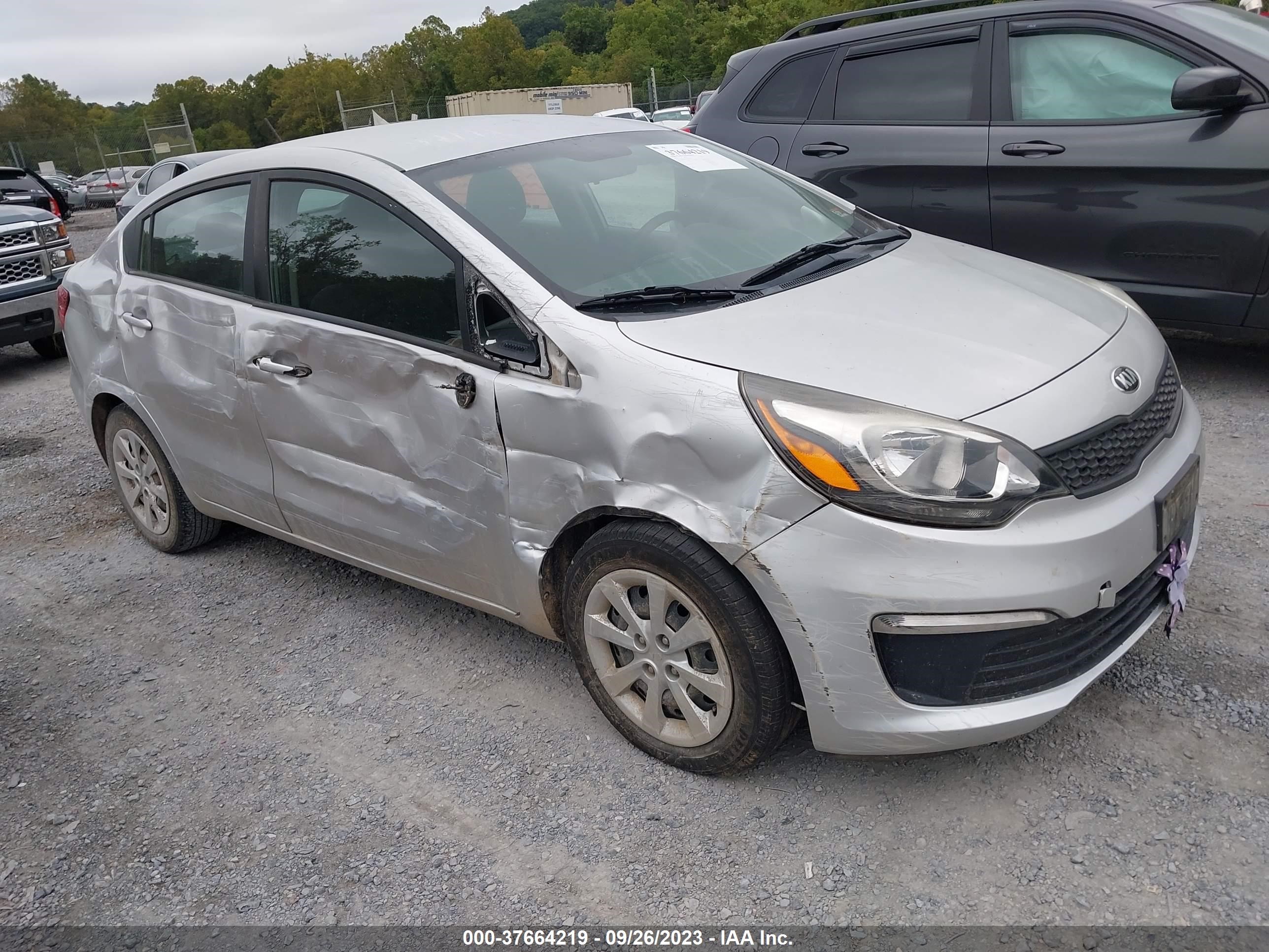 KIA RIO 2017 knadm4a33h6085735