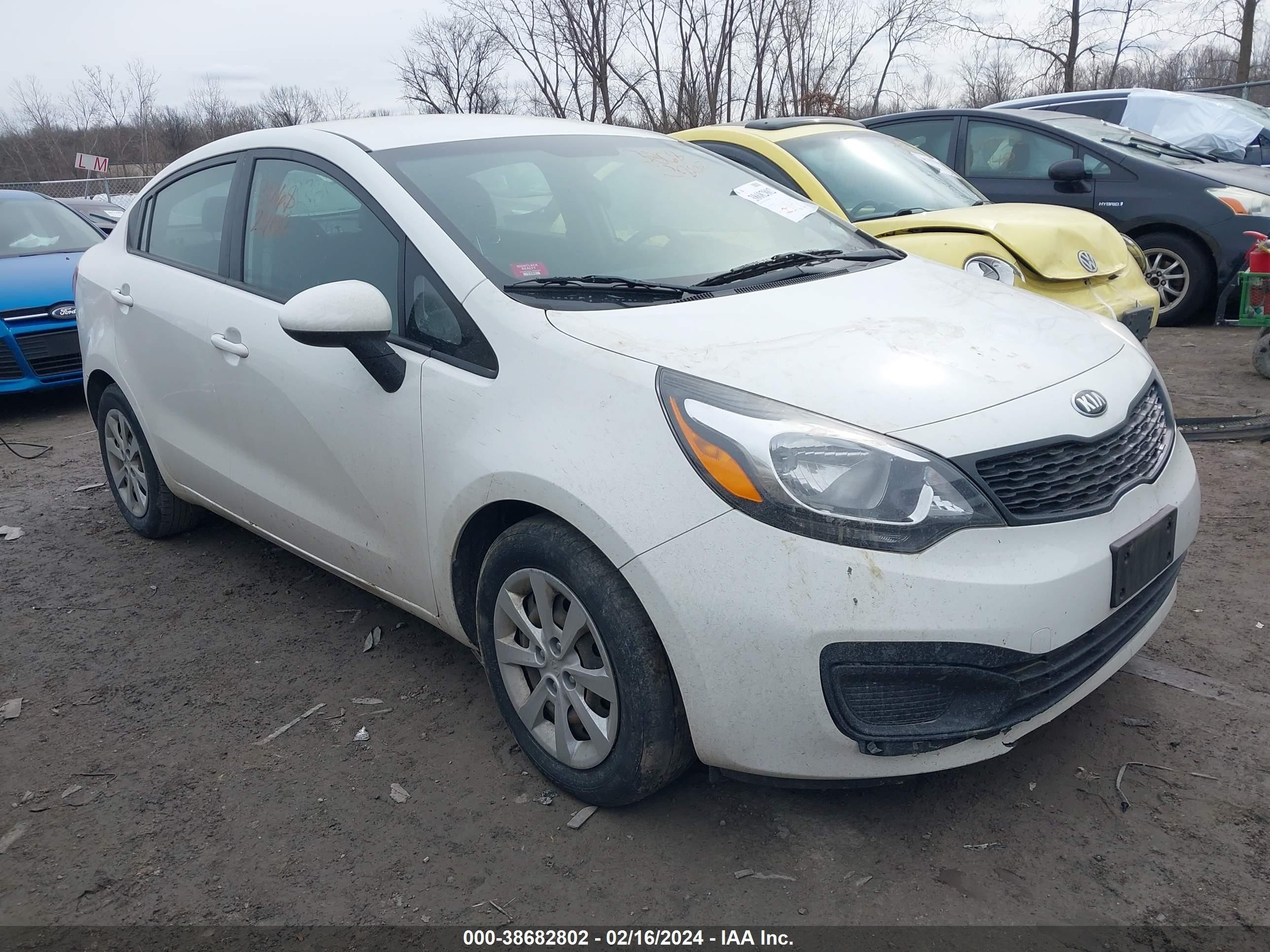 KIA RIO 2014 knadm4a38e6352802