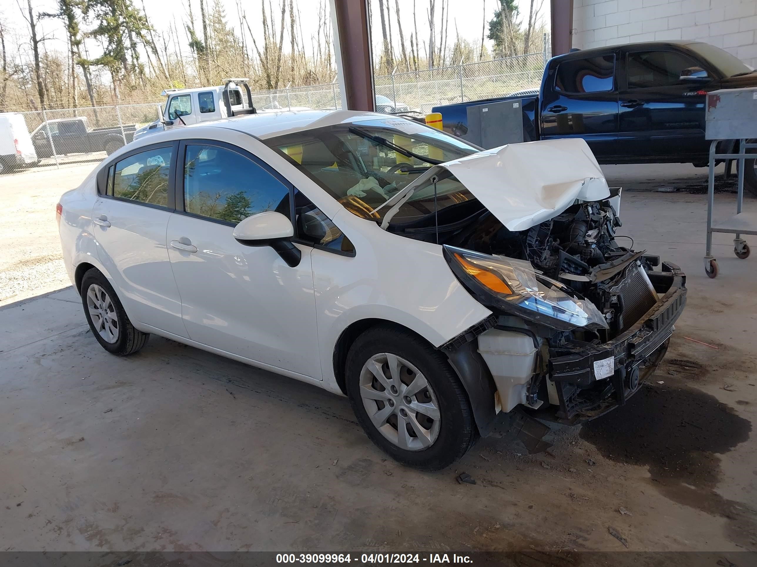 KIA RIO 2014 knadm4a38e6394337