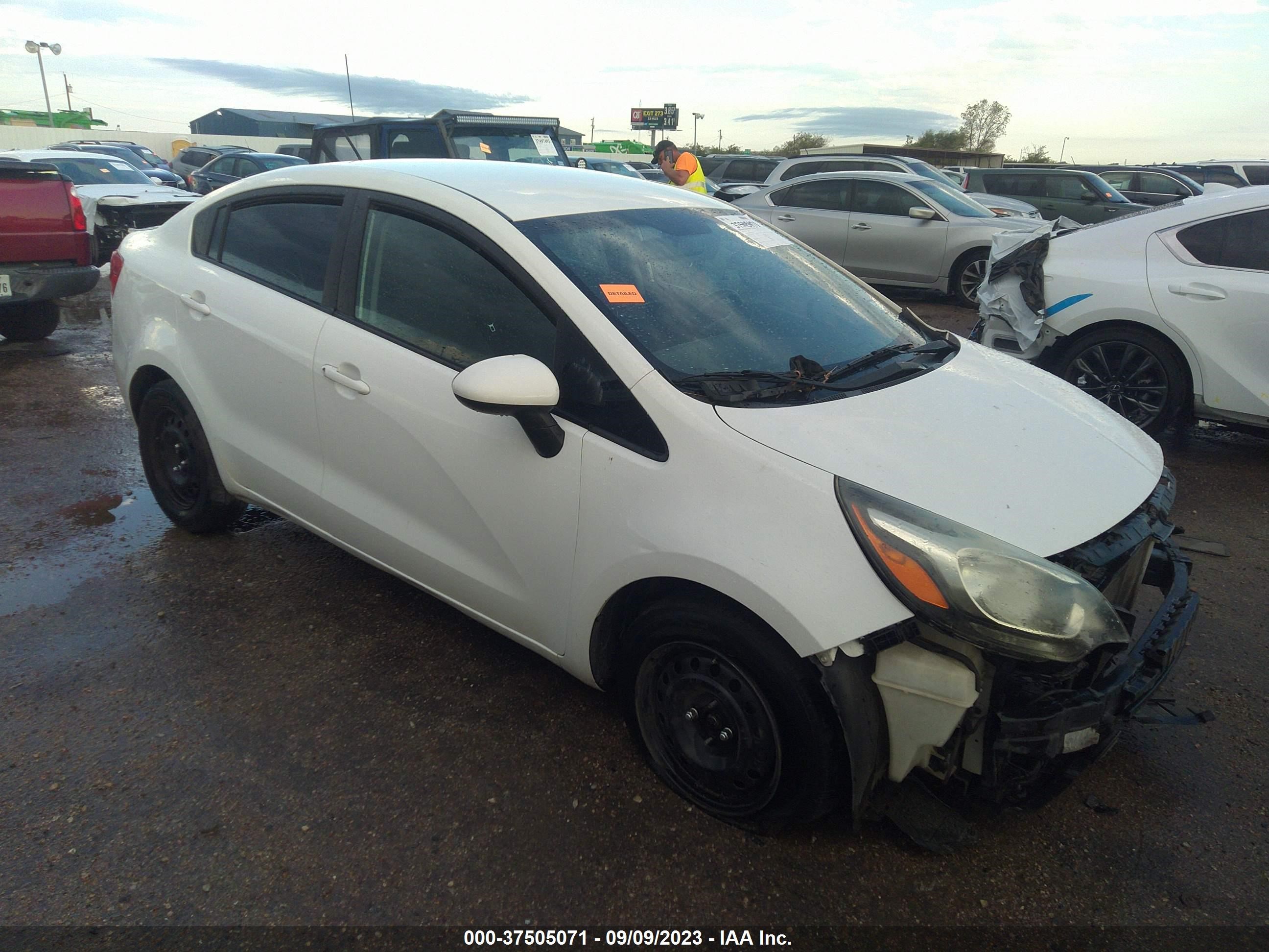 KIA RIO 2012 knadm4a39c6075137