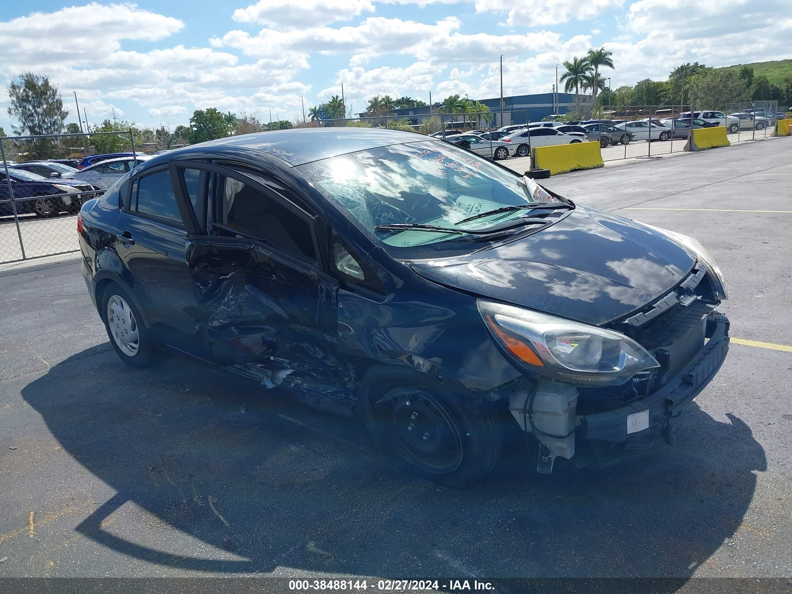 KIA RIO 2017 knadm4a39h6010991