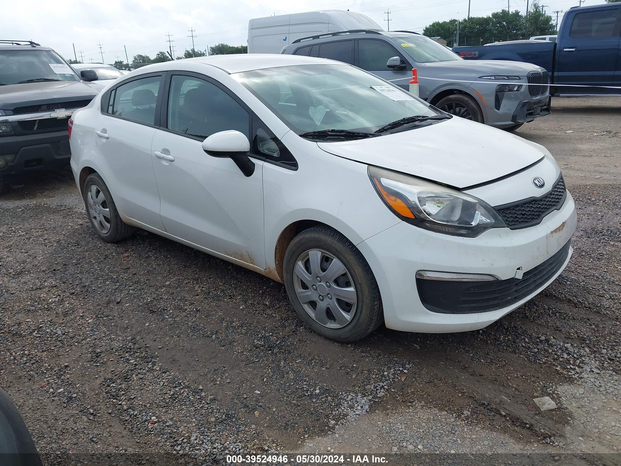 KIA RIO 2017 knadm4a3xh6015441