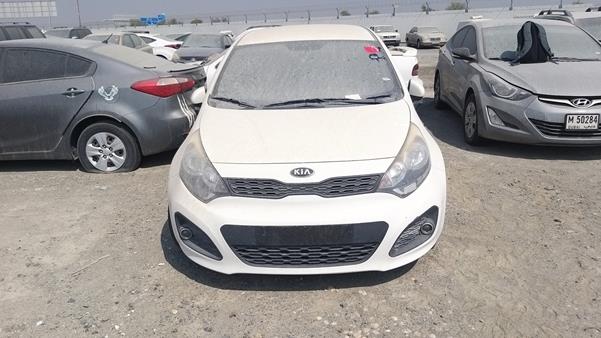 KIA RIO 2014 knadm5121e6331853