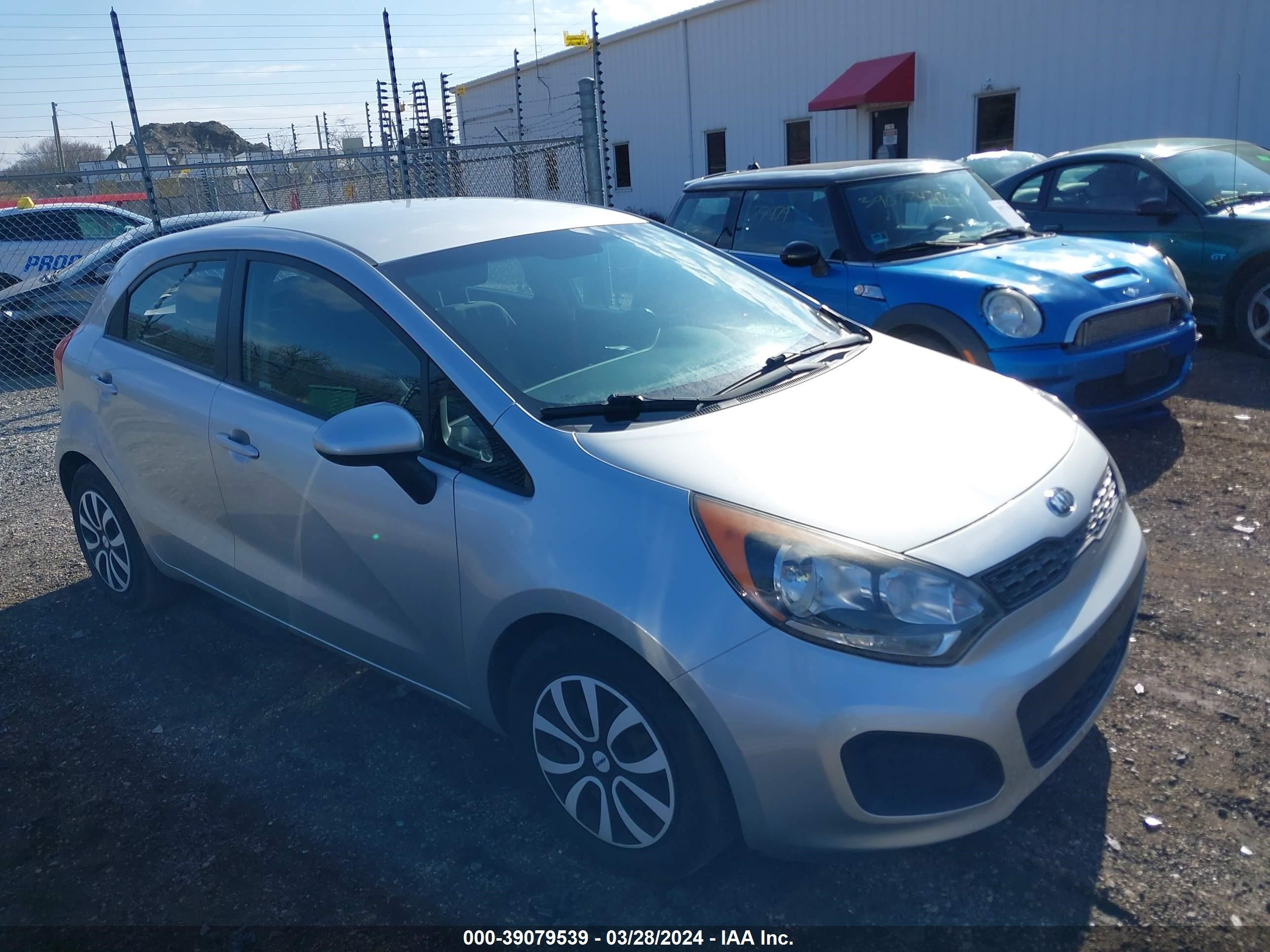 KIA RIO 2015 knadm5a30f6501257