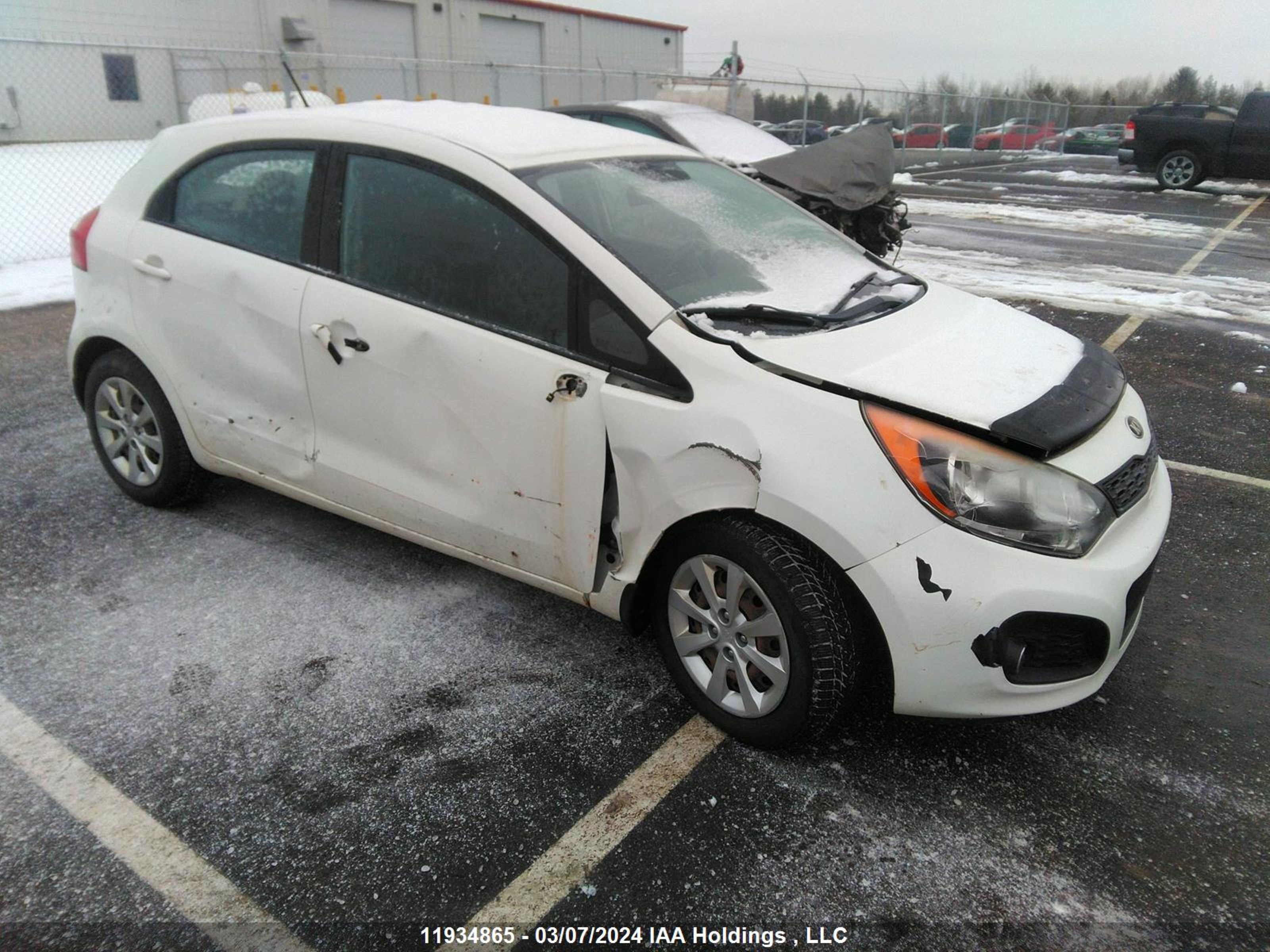 KIA RIO 2013 knadm5a31d6852059