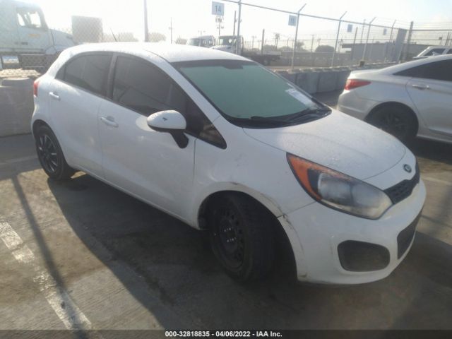 KIA RIO 2015 knadm5a36f6457698