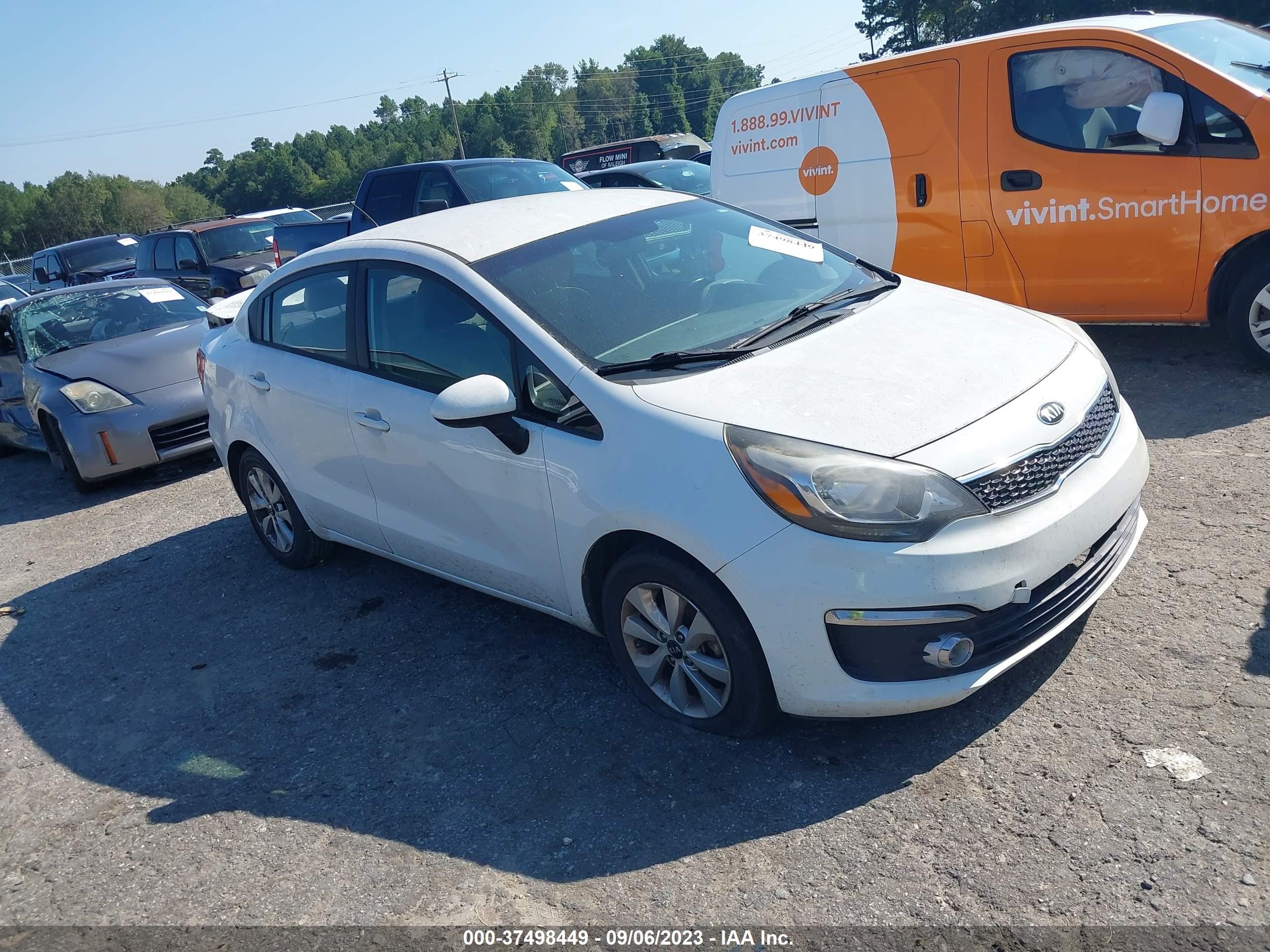 KIA RIO 2016 knadn4a34g6590825