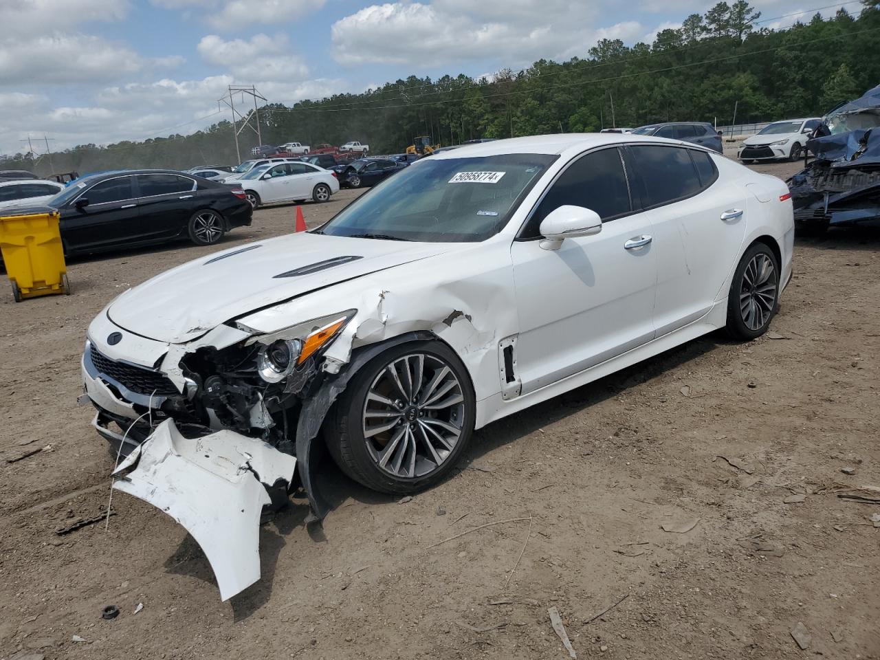 KIA STINGER 2019 knae15la2k6047841