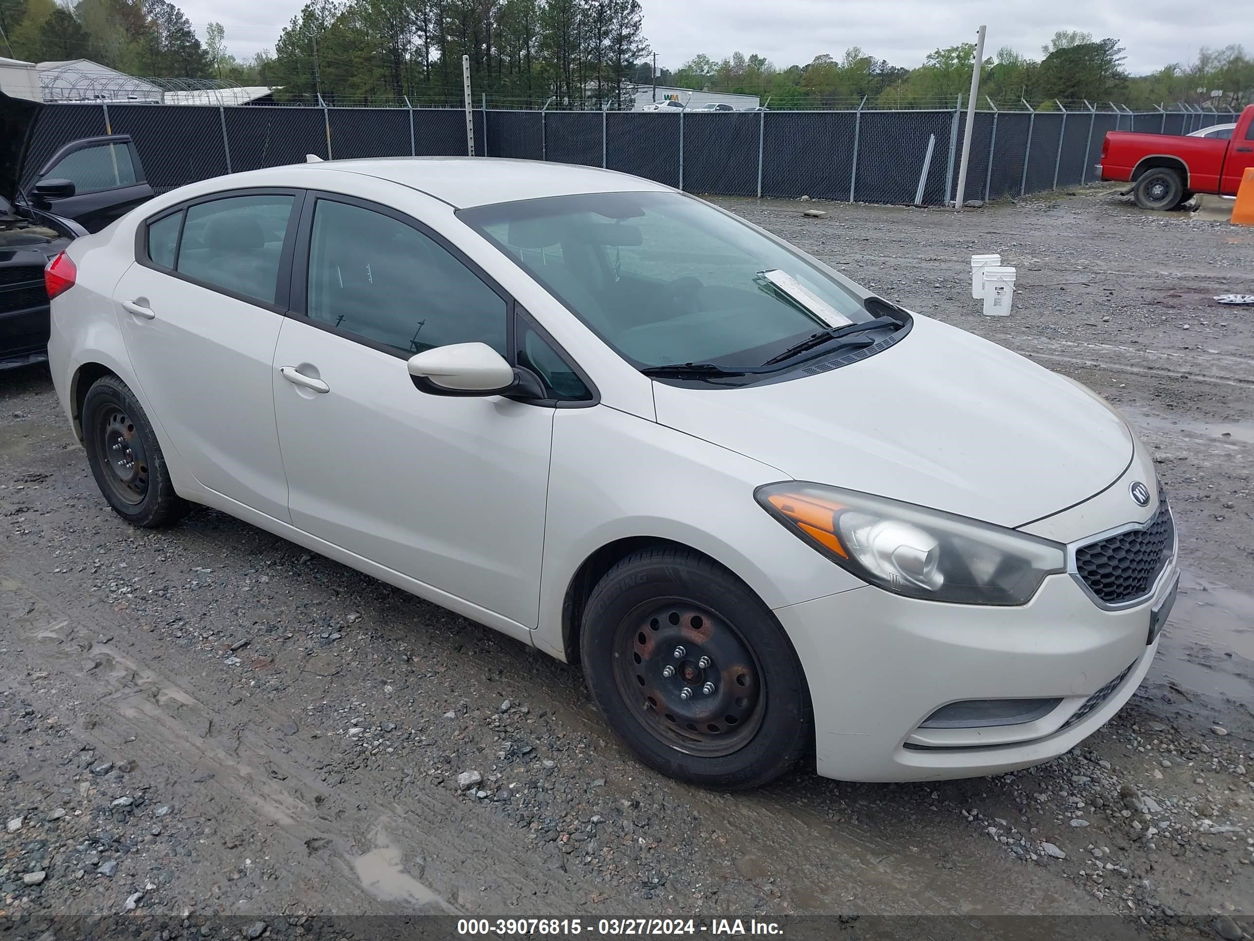 KIA FORTE 2015 knafk4a60f5407887