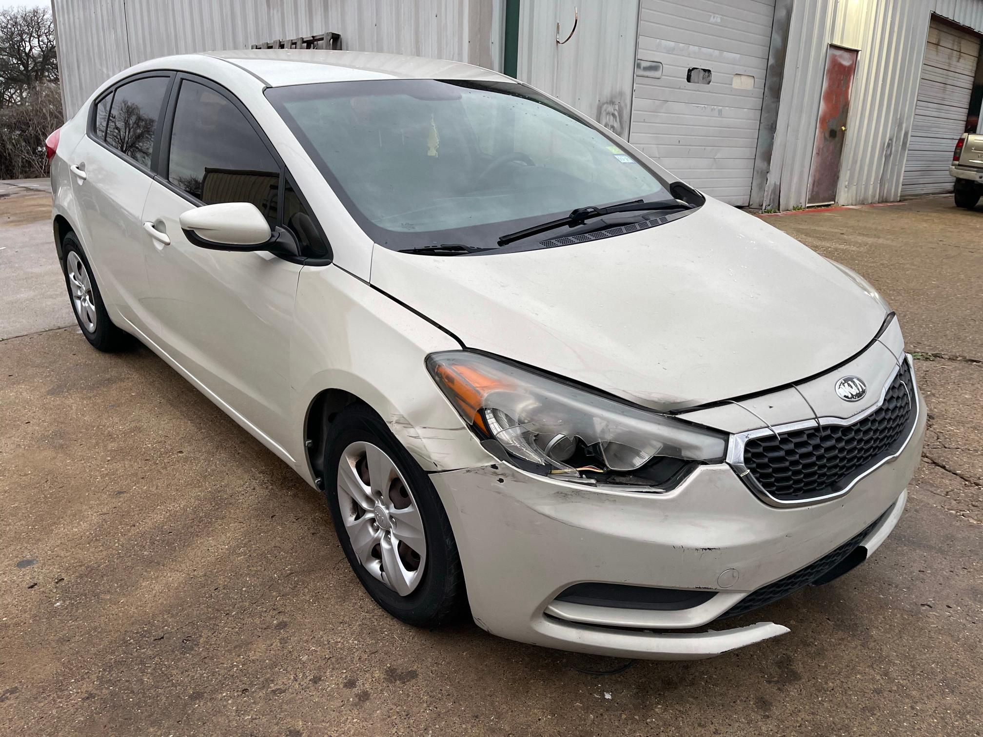 KIA FORTE LX 2014 knafk4a61e5179025