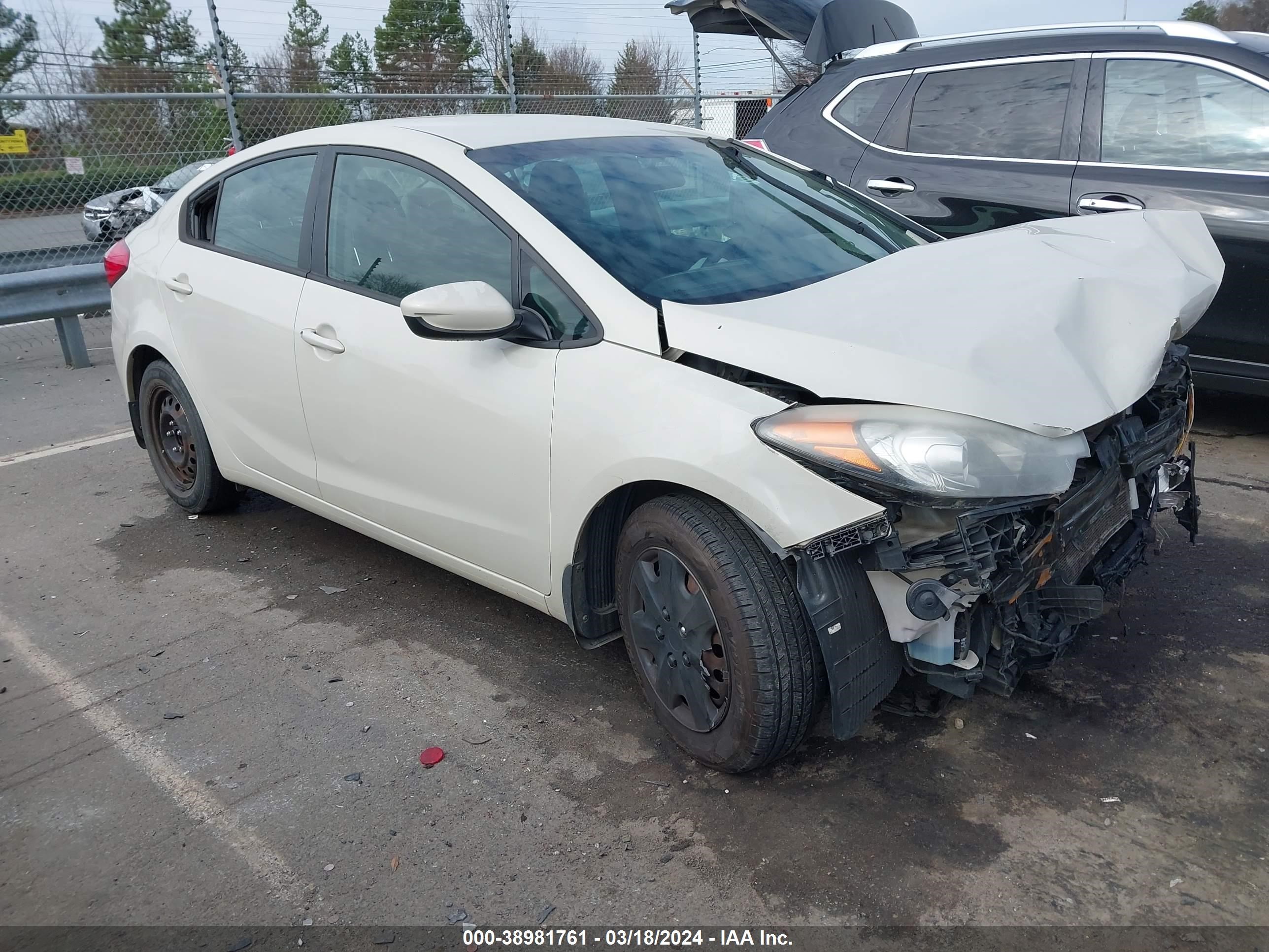 KIA FORTE 2015 knafk4a62f5308603