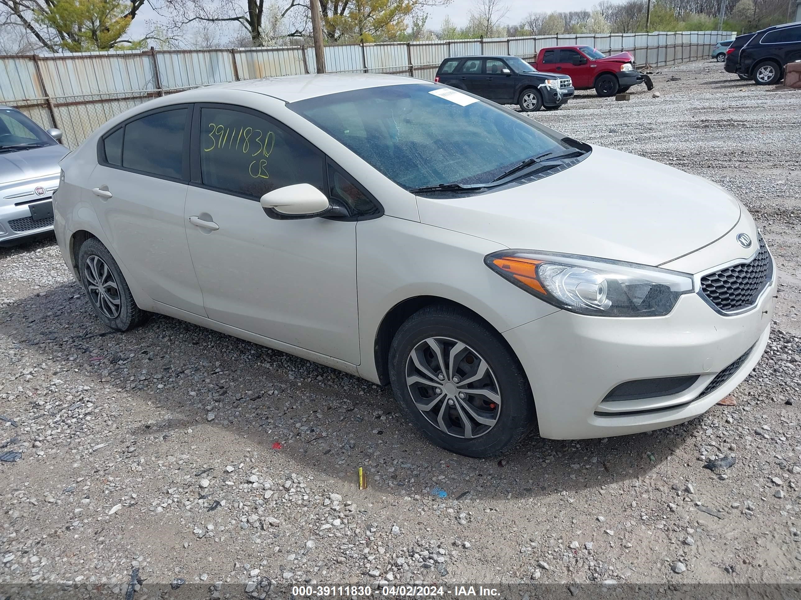 KIA FORTE 2014 knafk4a64e5172618