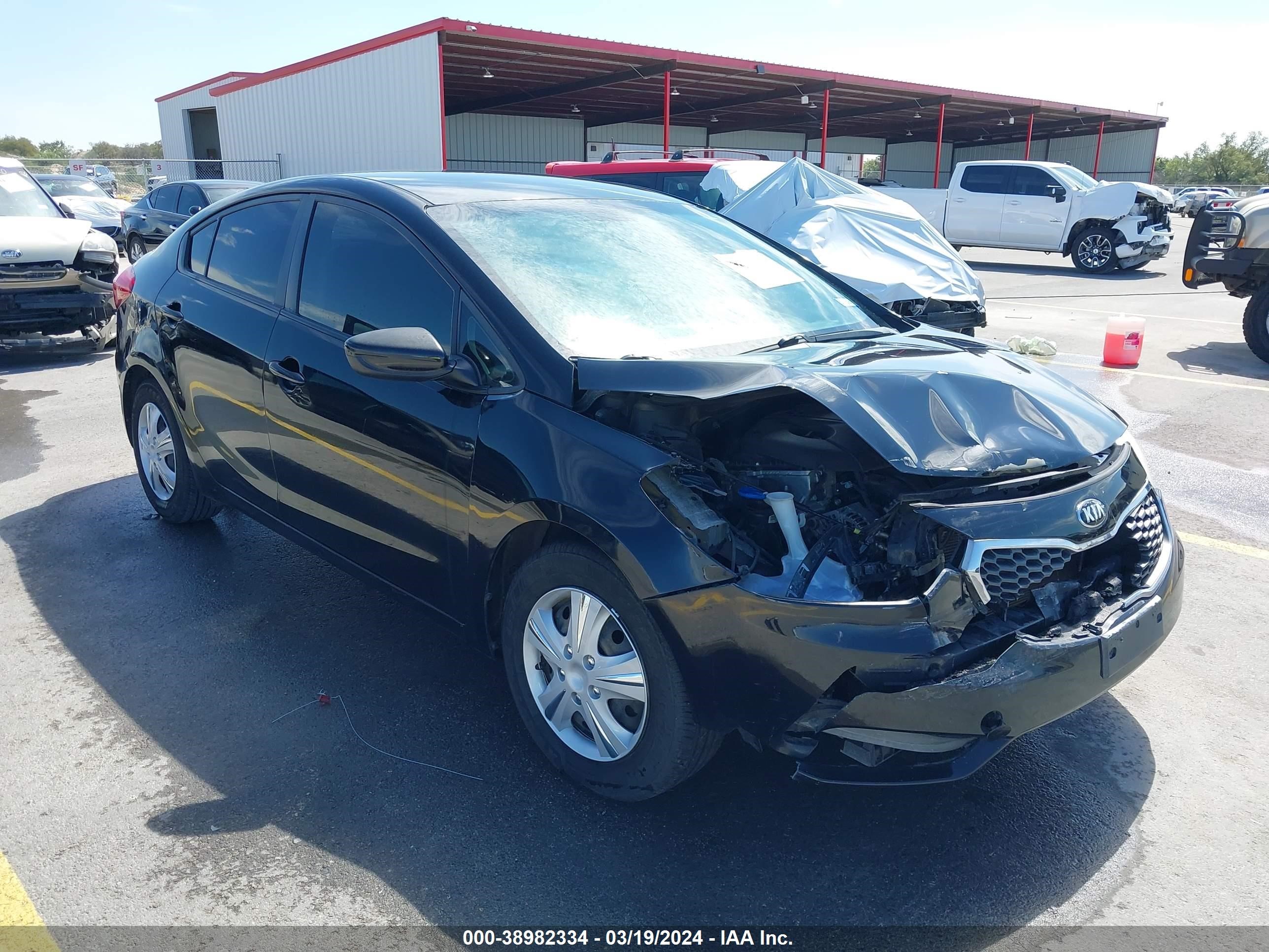 KIA FORTE 2015 knafk4a64f5400165