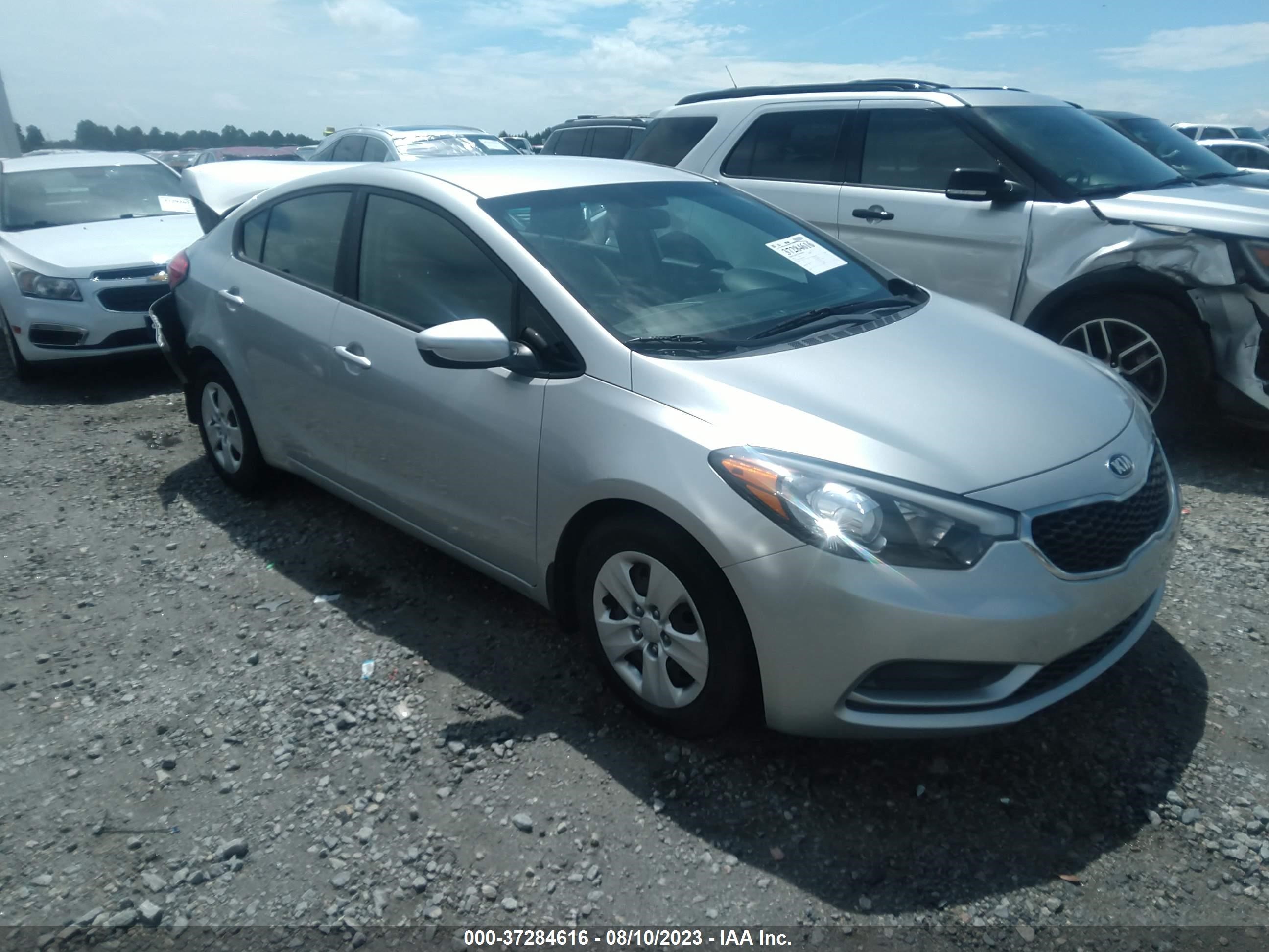 KIA FORTE 2015 knafk4a65f5268758