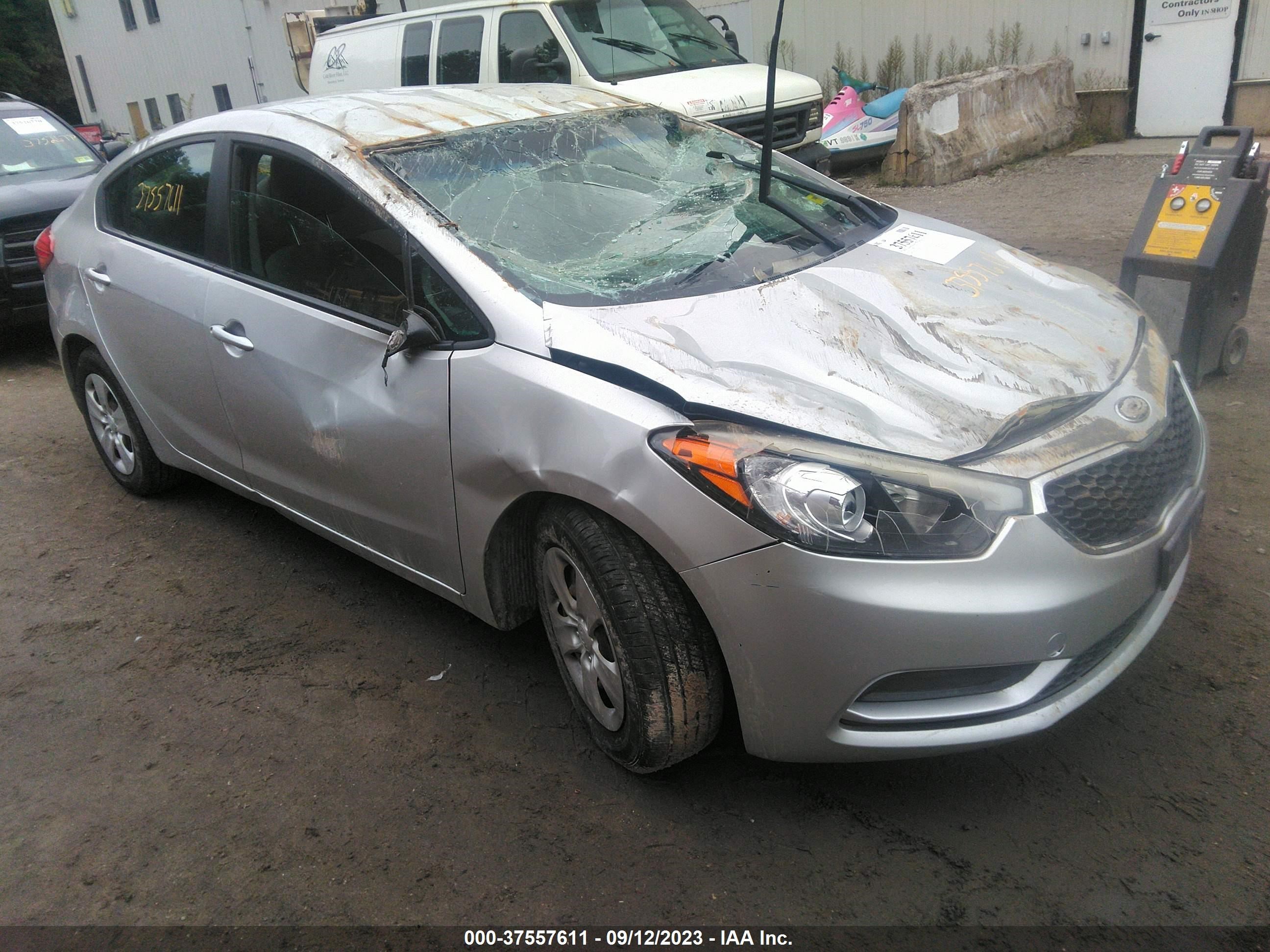 KIA FORTE 2015 knafk4a67f5291667