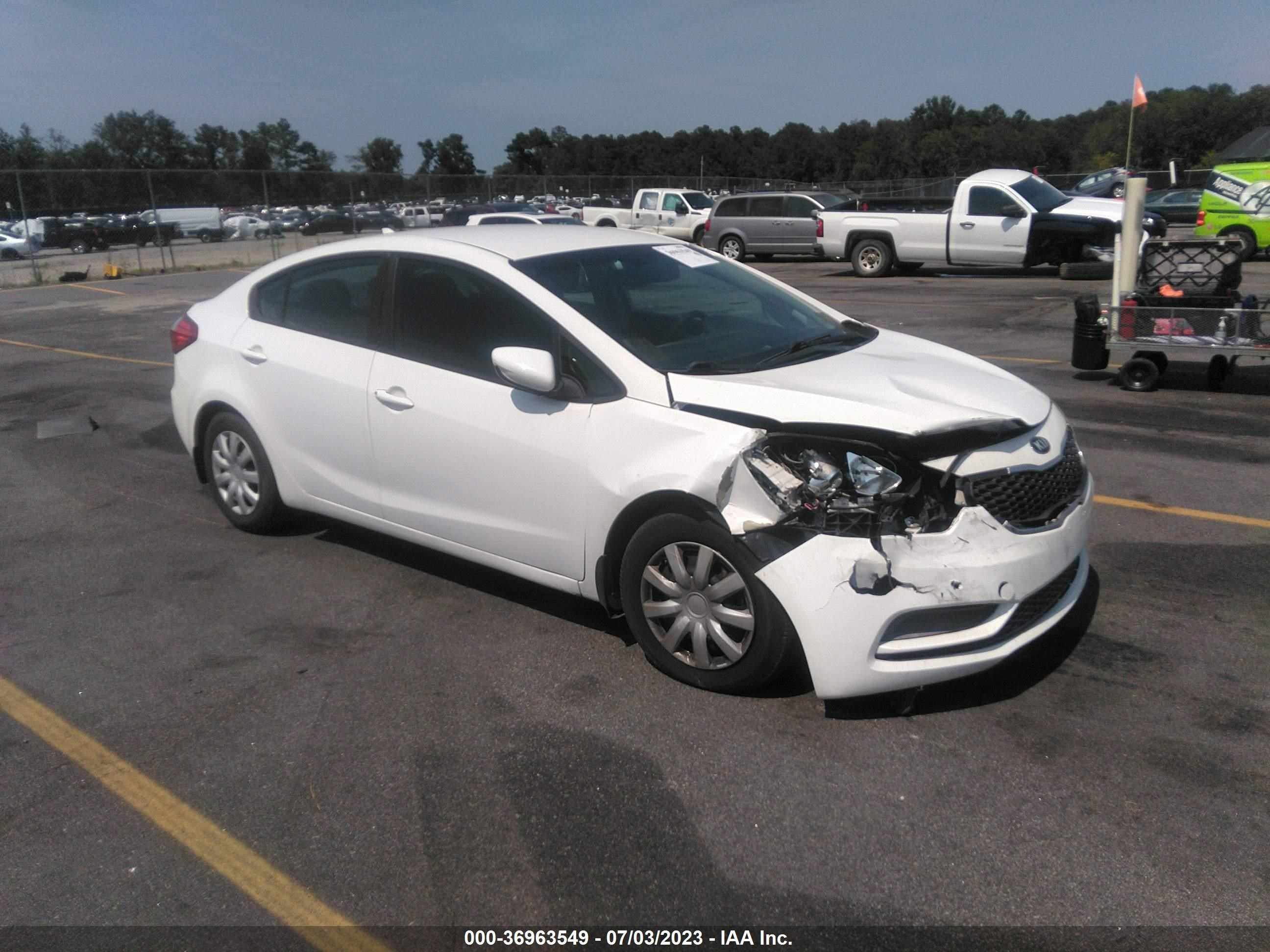 KIA FORTE 2016 knafk4a67g5458689