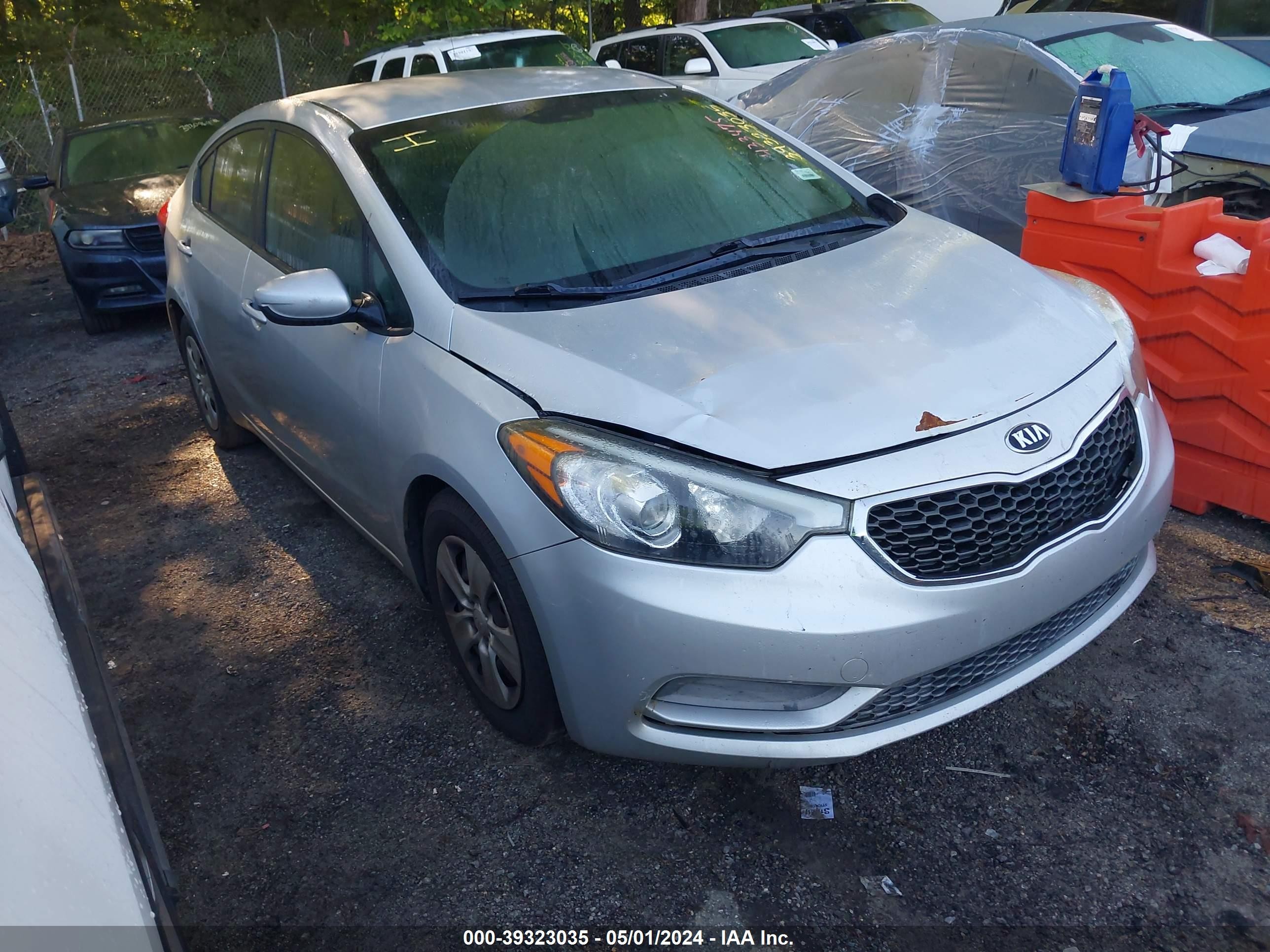 KIA FORTE 2015 knafk4a68f5433475