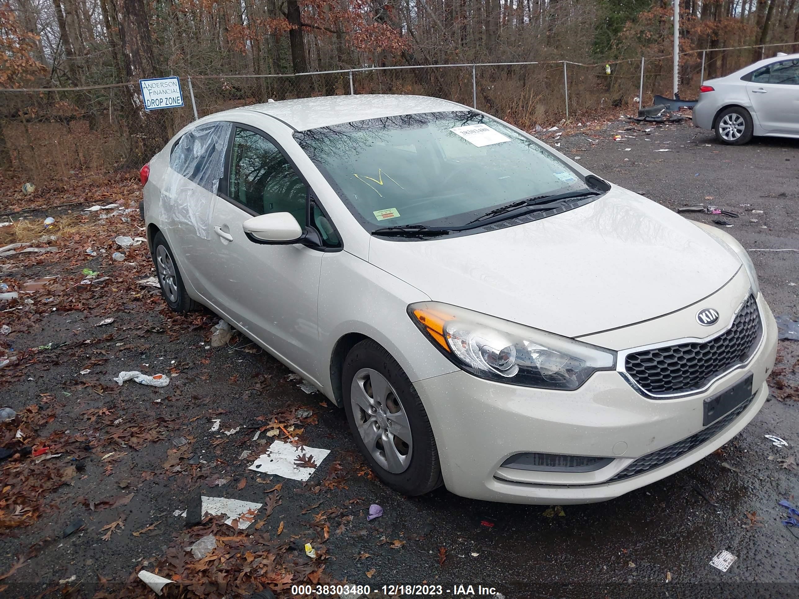 KIA FORTE 2015 knafk4a69f5373500