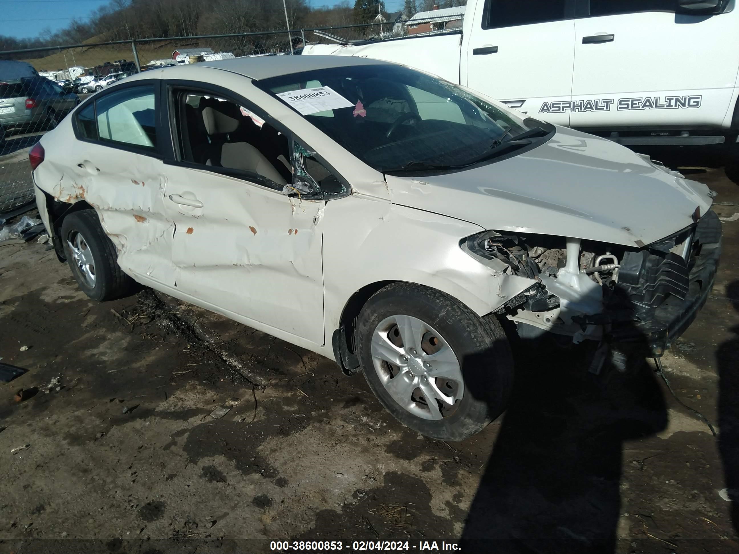 KIA FORTE 2015 knafk4a6xf5372632