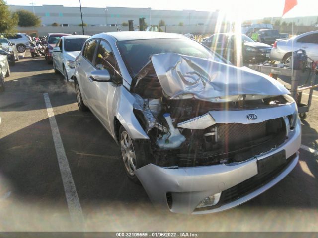 KIA FORTE5 2017 knafk5a80h5690818