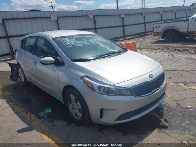 KIA FORTE 2018 knafk5a80j5773817