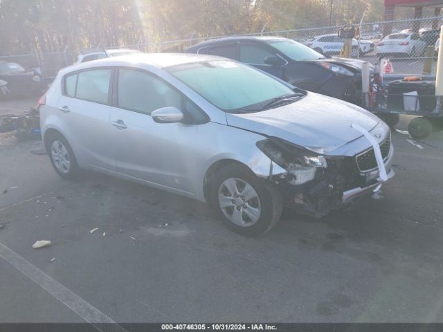 KIA FORTE 2017 knafk5a81h5701549