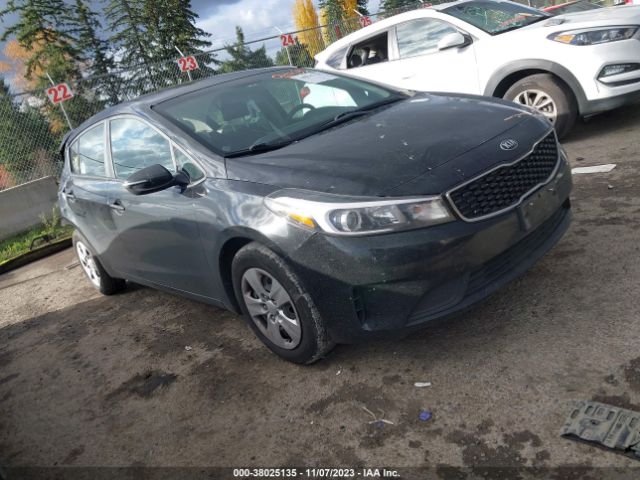 KIA FORTE 2017 knafk5a81h5719324