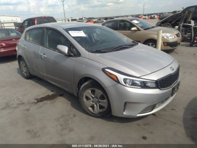 KIA FORTE5 2017 knafk5a82h5678458